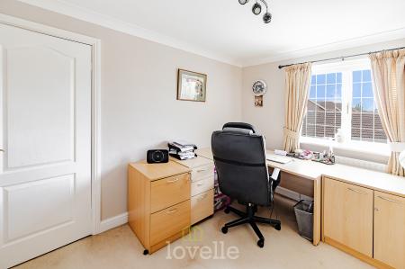 5 bedroom Detached house for sale in Park Lane, Cleethorpes, DN35
