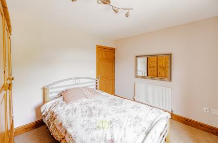 4 bedroom Bungalow for sale in Duckthorpe Lane, Marshchapel, DN36