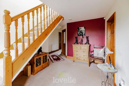 4 bedroom Bungalow for sale in Duckthorpe Lane, Marshchapel, DN36