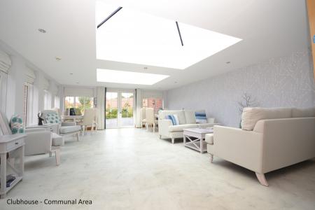 2 bedroom Semi-detached bungalow for sale in Hawthorne Road, Humberston, DN36