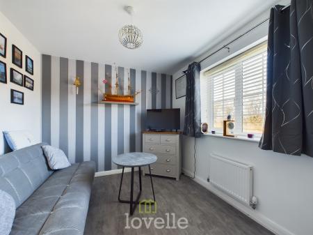 2 bedroom Semi-detached bungalow for sale in Hawthorne Road, Humberston, DN36