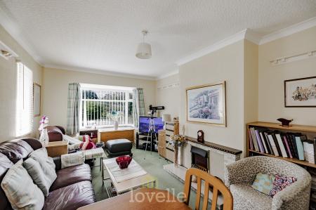 2 bedroom Bungalow for sale in Trinity Road, Cleethorpes, DN35