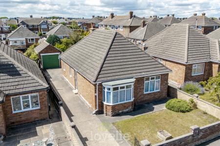 2 bedroom Bungalow for sale in Trinity Road, Cleethorpes, DN35