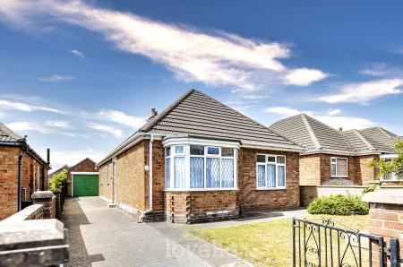 2 bedroom Bungalow for sale in Trinity Road, Cleethorpes, DN35