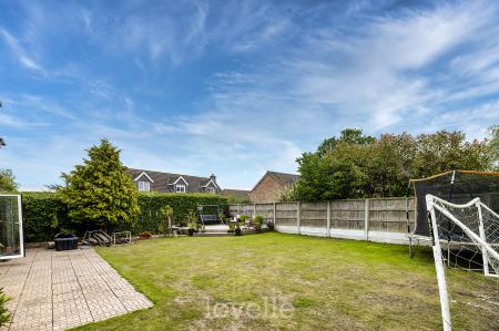 4 bedroom Detached house for sale in Brooklyn Drive, Humberston, DN36