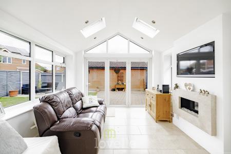 4 bedroom Detached house for sale in Arden Village, Cleethorpes, DN35