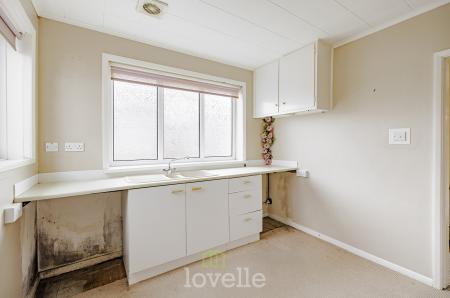 2 bedroom Semi-detached bungalow for sale in St Christophers Road, Humberston, DN36