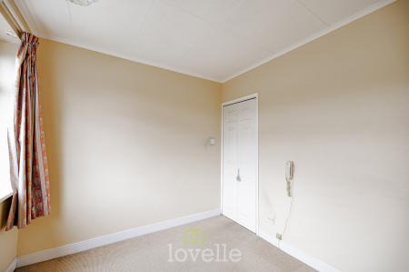 2 bedroom Semi-detached bungalow for sale in St Christophers Road, Humberston, DN36