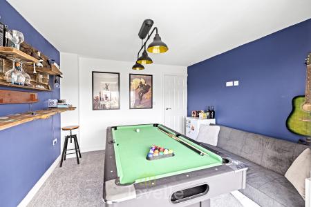 3 bedroom Town house for sale in Beach View Court ,Norfolk Lane, Cleethorpes, DN35