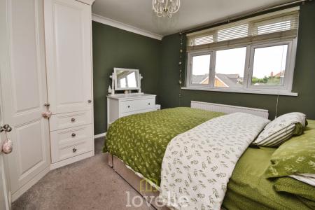 3 bedroom Detached house for sale in Woodfield Close, Humberston, DN36