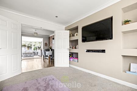 3 bedroom Detached house for sale in Woodfield Close, Humberston, DN36