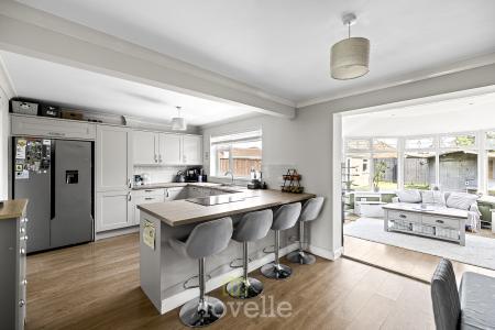 3 bedroom Detached house for sale in Woodfield Close, Humberston, DN36