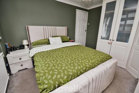 3 bedroom Detached house for sale in Woodfield Close, Humberston, DN36