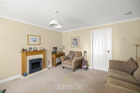 3 bedroom Mews house for sale in Farmhouse Mews, New Waltham, DN36