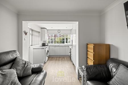 3 bedroom Semi-detached house for sale in Ashby Road, Cleethorpes, DN35