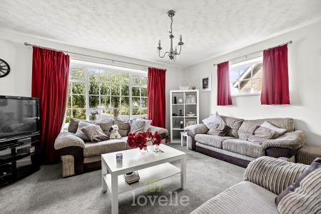 3 bedroom Semi-detached house for sale in Ashby Road, Cleethorpes, DN35