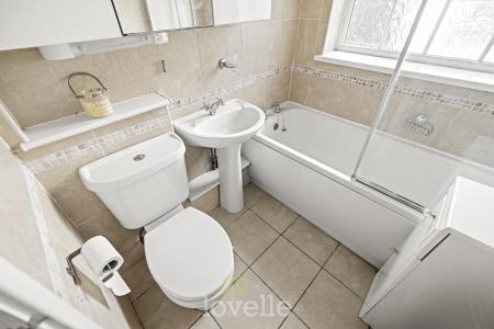 3 bedroom Semi-detached house for sale in Ashby Road, Cleethorpes, DN35