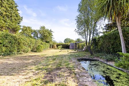 3 bedroom Bungalow for sale in Humberston Avenue, Humberston, DN36