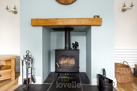 3 bedroom Cottage for sale in Tetney Lock Road, Tetney, DN36