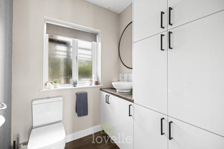 4 bedroom Bungalow for sale in Humberston Avenue, Humberston, DN36