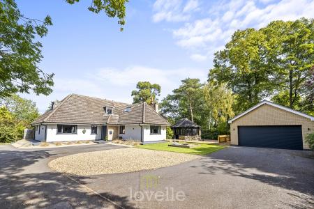 Humberston Avenue, Humberston, DN36