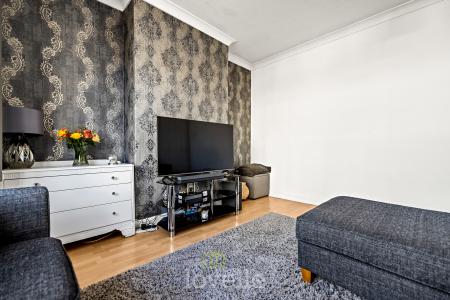 2 bedroom Terraced House for sale in Nicholson Street, Cleethorpes, DN35