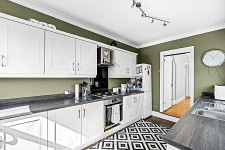 2 bedroom Terraced House for sale in Nicholson Street, Cleethorpes, DN35