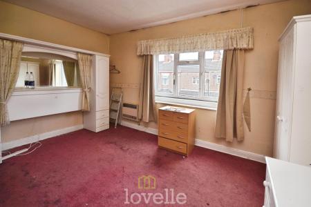 3 bedroom Terraced House for sale in Tiverton Street, Cleethorpes, DN35