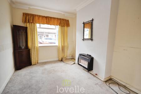 3 bedroom Terraced House for sale in Tiverton Street, Cleethorpes, DN35