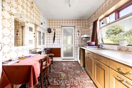 3 bedroom Semi-detached bungalow for sale in Lonsdale Close, Humberston, DN36