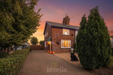 North Sea Lane, Cleethorpes, DN35