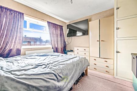 3 bedroom End of terrace house for sale in Penshurst Road, Cleethorpes, DN35