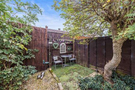 3 bedroom End of terrace house for sale in Penshurst Road, Cleethorpes, DN35