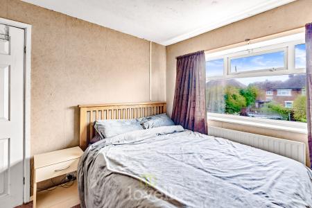 3 bedroom End of terrace house for sale in Penshurst Road, Cleethorpes, DN35