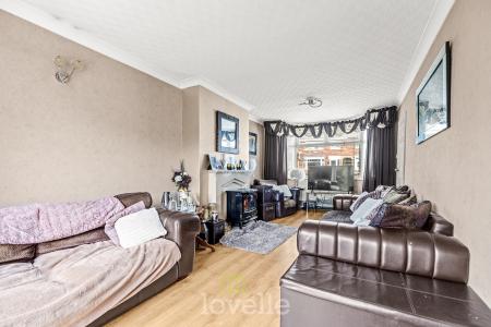 3 bedroom End of terrace house for sale in Penshurst Road, Cleethorpes, DN35