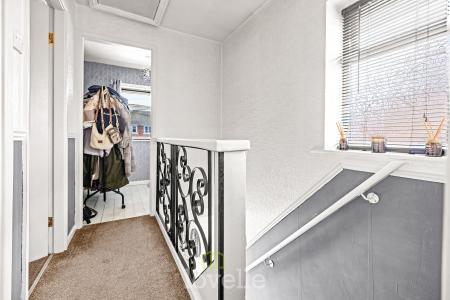 3 bedroom End of terrace house for sale in Penshurst Road, Cleethorpes, DN35