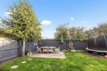 4 bedroom Detached house for sale in Cherry Close, Humberston, DN36