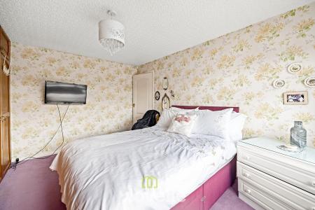 2 bedroom Semi-detached bungalow for sale in St Christophers Road, Humberston, DN36