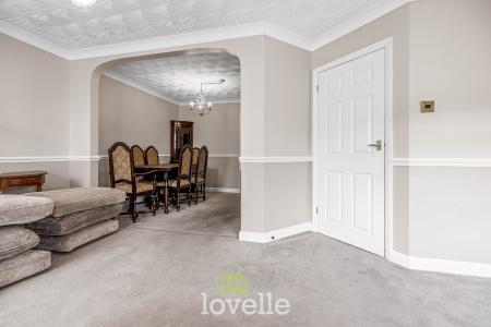 3 bedroom Link detached house for sale in Savoy Court, New Waltham, DN36