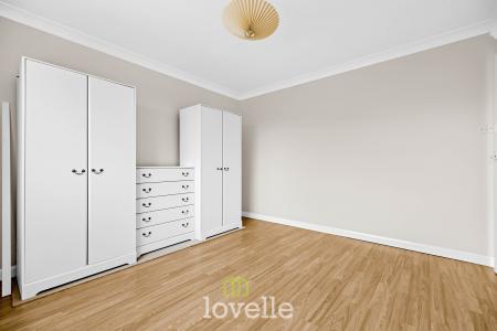 2 bedroom Bungalow for sale in Queen Elizabeth Road, Humberston, DN36