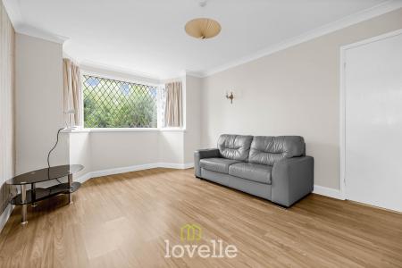 2 bedroom Bungalow for sale in Queen Elizabeth Road, Humberston, DN36