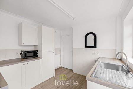 2 bedroom Bungalow for sale in Queen Elizabeth Road, Humberston, DN36