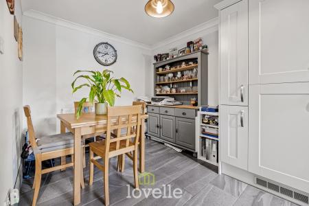 3 bedroom Semi-detached house for sale in Humberston Road, Cleethorpes, DN35