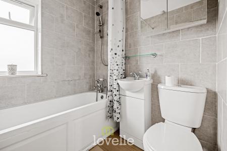 3 bedroom Semi-detached house for sale in Humberston Road, Cleethorpes, DN35