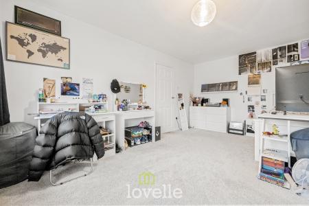 4 bedroom Detached house for sale in Pearson Road, Cleethorpes, DN35