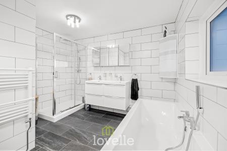 4 bedroom Detached house for sale in Pearson Road, Cleethorpes, DN35