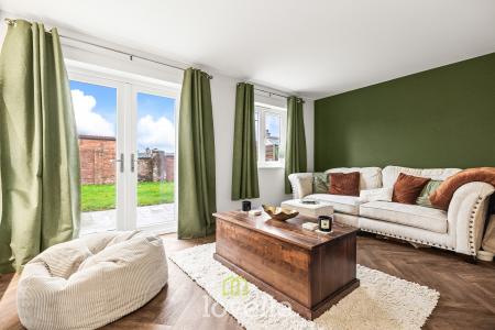 3 bedroom Semi-detached house for sale in Newbold Court, Cleethorpes, DN35