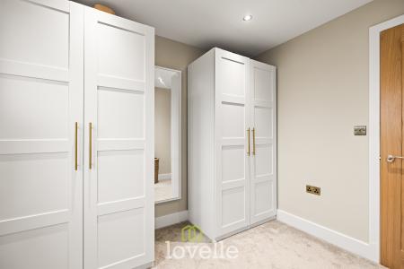 3 bedroom Semi-detached house for sale in Newbold Court, Cleethorpes, DN35