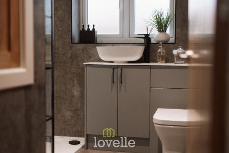 3 bedroom Semi-detached house for sale in Newbold Court, Cleethorpes, DN35