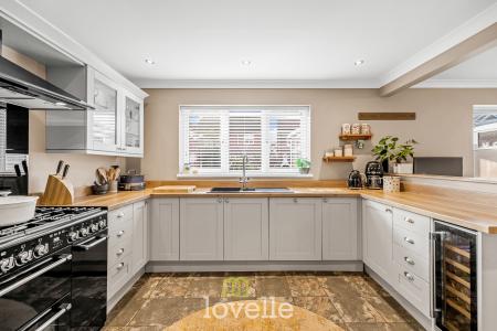 3 bedroom Detached house for sale in Garrick Lane, New Waltham, DN36